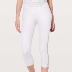 Lulu Train Times Crop *21" White 6